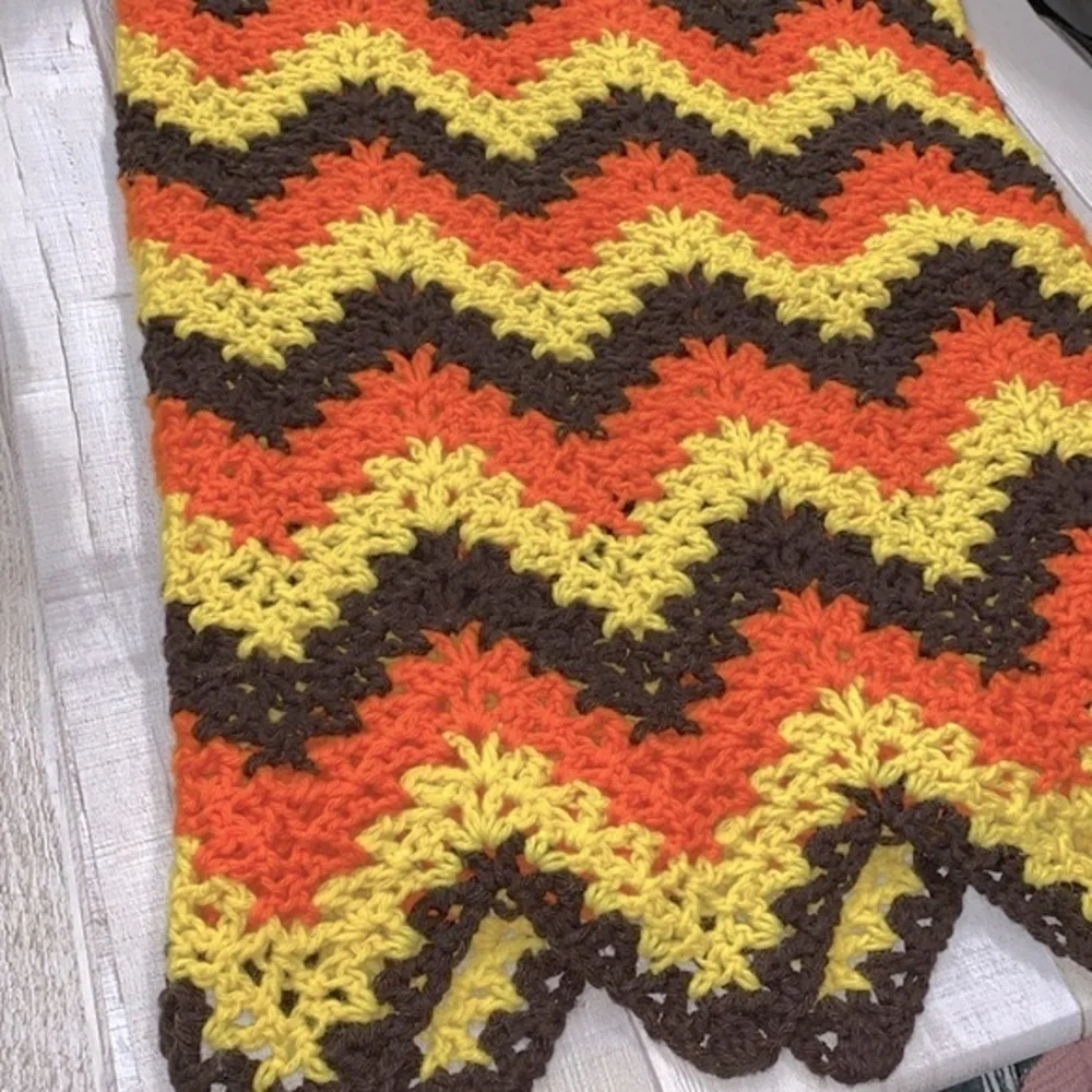 Vintage crochet knit blanket throw